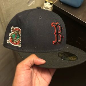 Fitted hat